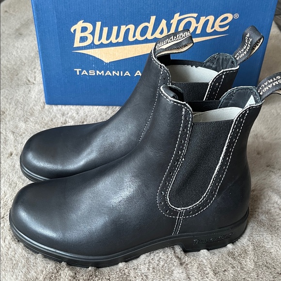 Blundstone unisex 1448 Pull on Leather Boots / Elastic sided boot - Picture 2 of 9
